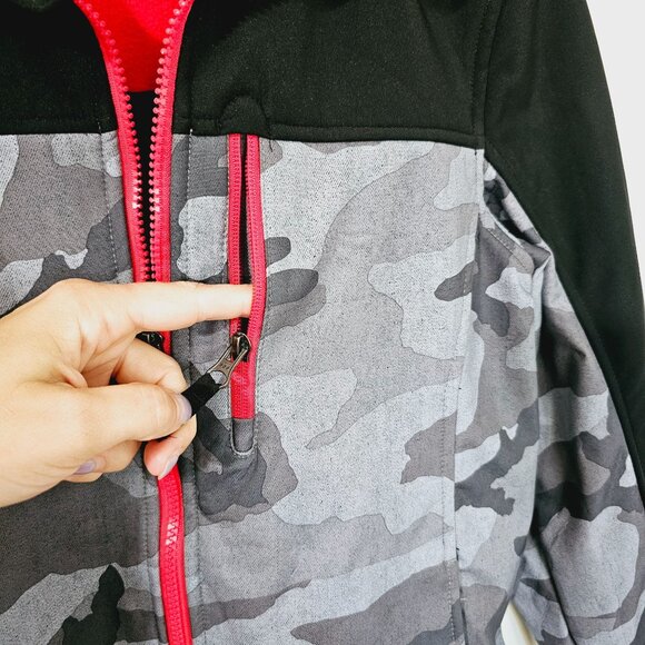 Boys Mountain Xpedition XXL/2XG (18) Camouflage Softshell Jacket《924》J - Picture 3 of 6